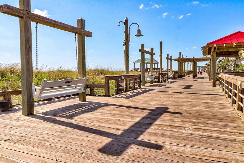 Appartement Oceanfront * Pool * Elevator * Boardwalk à Carolina Beach Extérieur photo